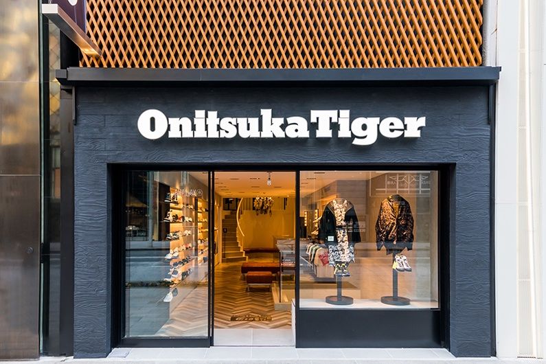 オニツカタイガー銀座(Onitsuka Tiger GINZA) 